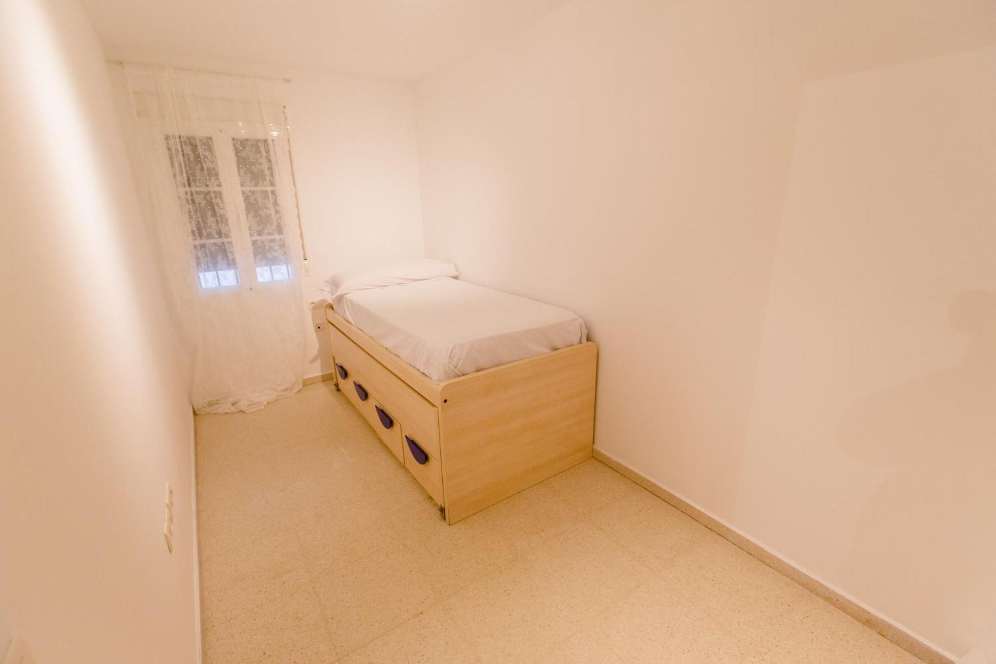 Apartamento El Patio De Canovas กาดิซ ภายนอก รูปภาพ