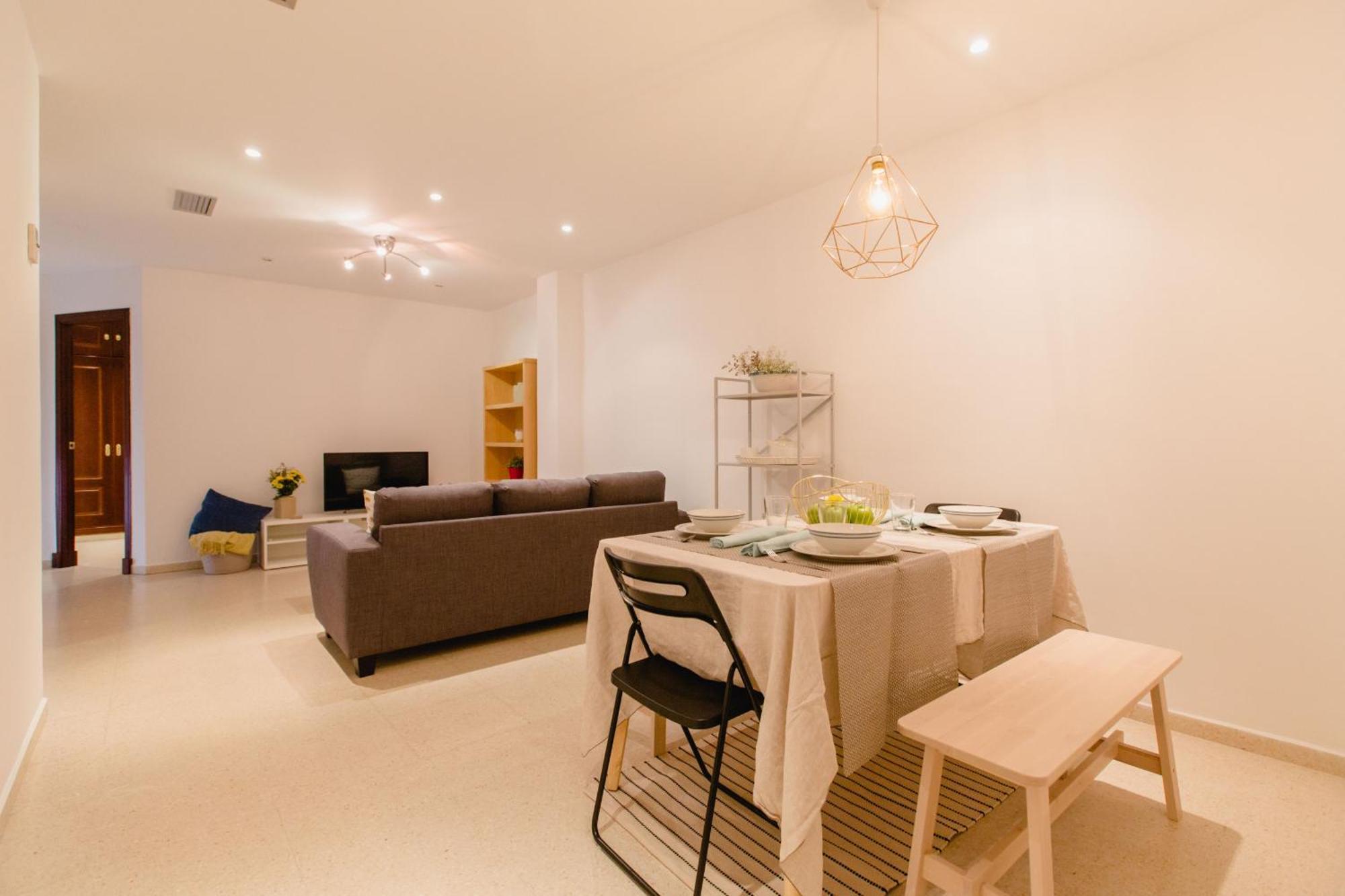 Apartamento El Patio De Canovas กาดิซ ภายนอก รูปภาพ