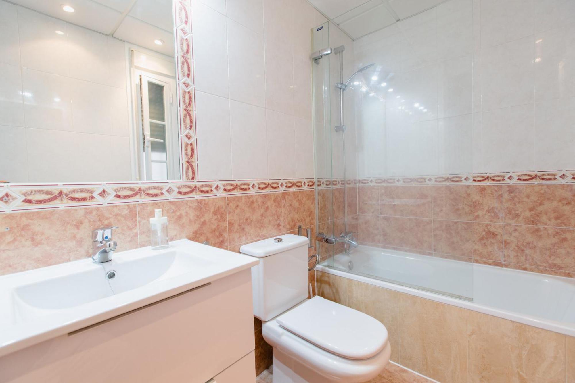Apartamento El Patio De Canovas กาดิซ ภายนอก รูปภาพ