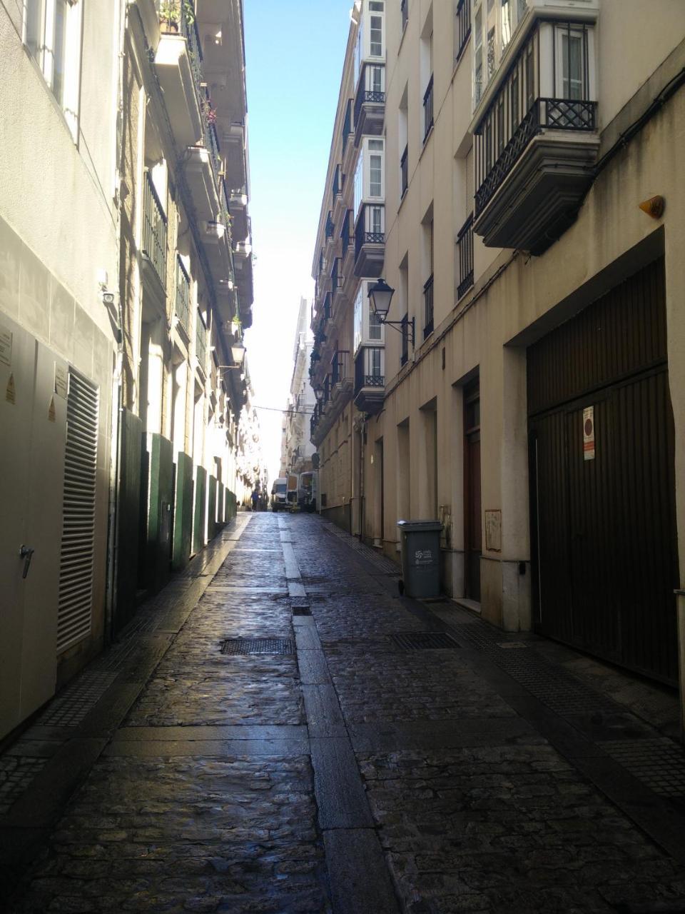 Apartamento El Patio De Canovas กาดิซ ภายนอก รูปภาพ
